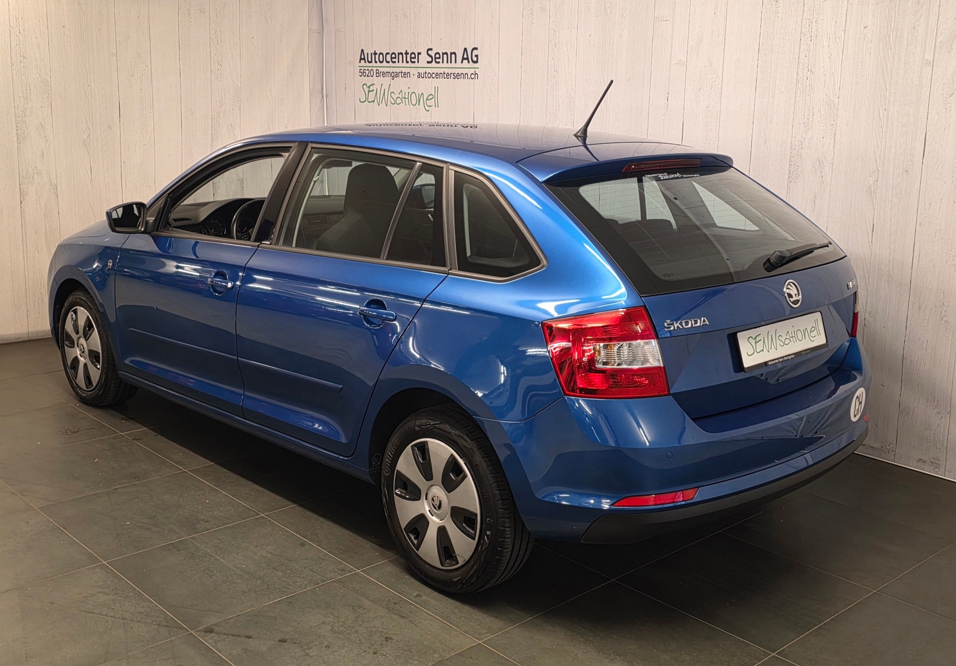 SKODA Rapid Spaceback 1.4 TSI Ambition DSG-image-3