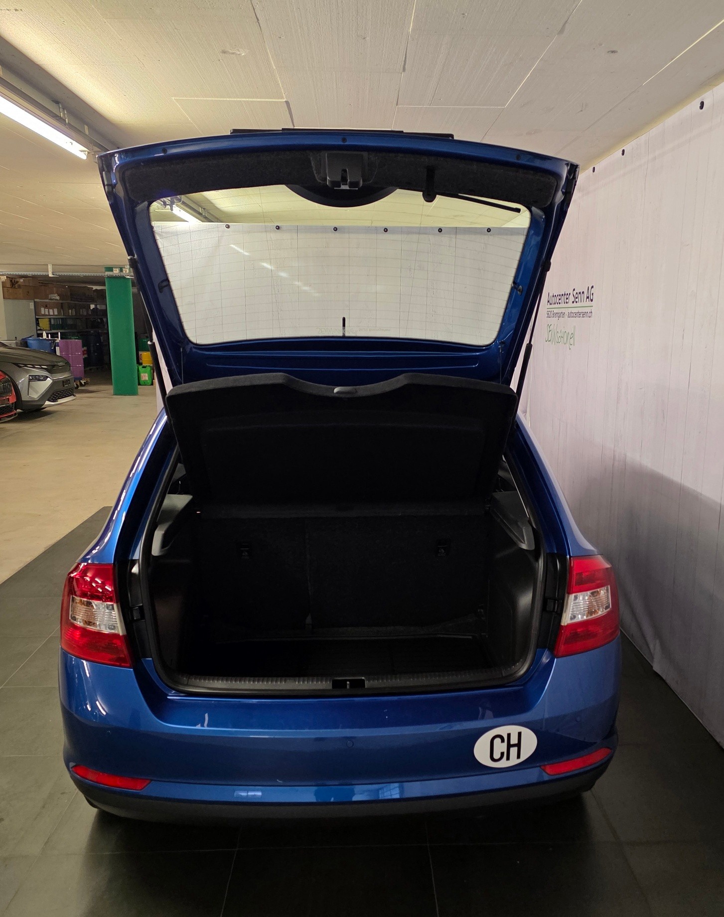 SKODA Rapid Spaceback 1.4 TSI Ambition DSG-image-6