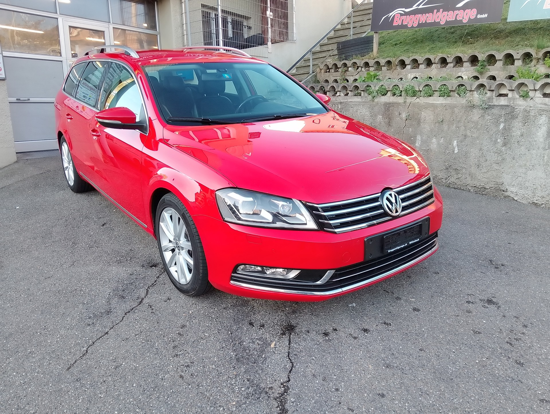 VW Passat Variant 3.6 FSI Highline 4Motion DSG-image-3