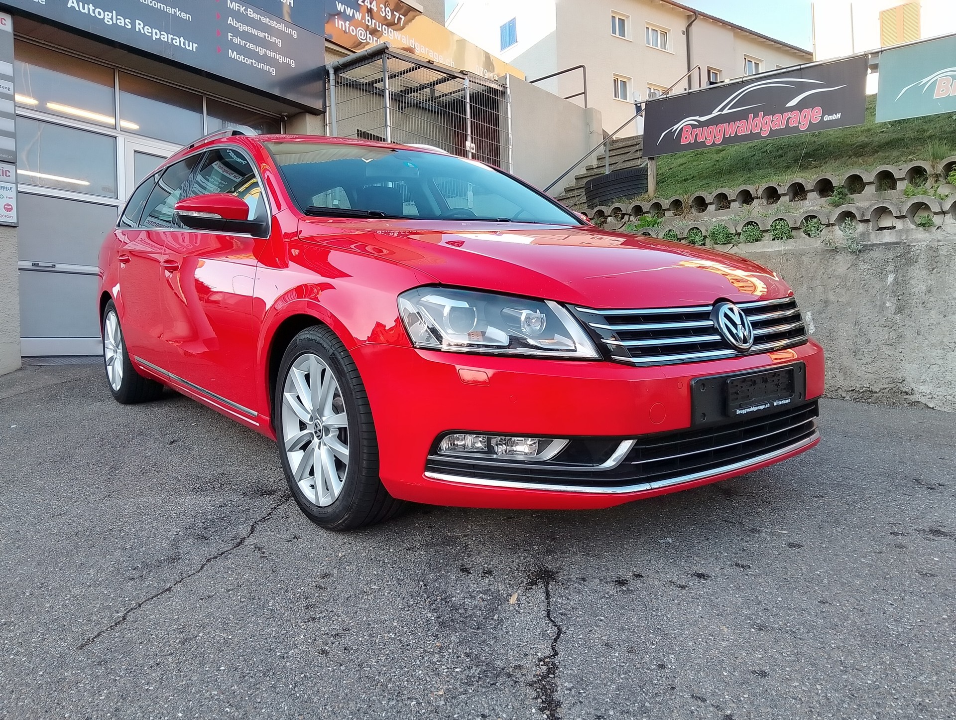 VW Passat Variant 3.6 FSI Highline 4Motion DSG-image-4