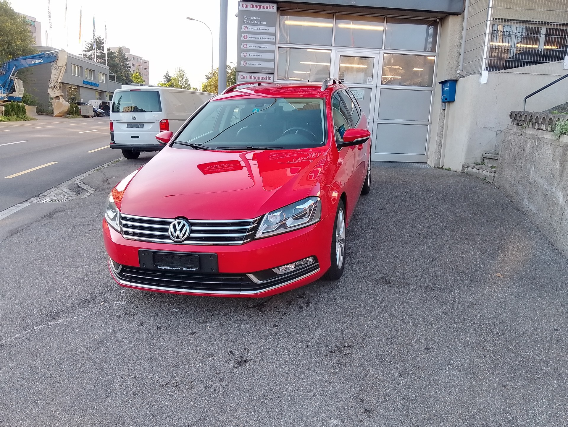 VW Passat Variant 3.6 FSI Highline 4Motion DSG-image-1