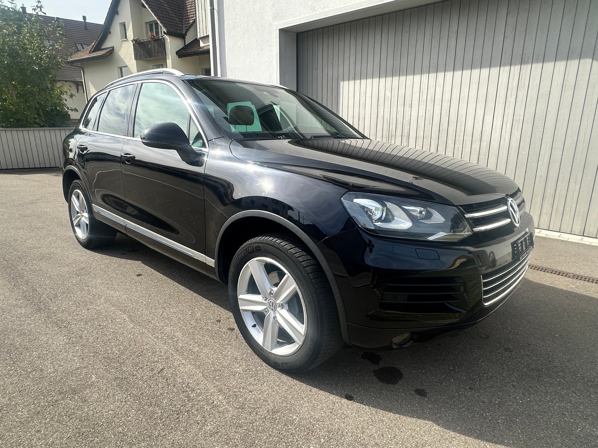VW Touareg 3.0 TDI-image-0