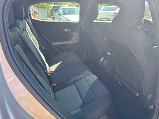 POLESTAR 2 Long Range Single Motor-image-14