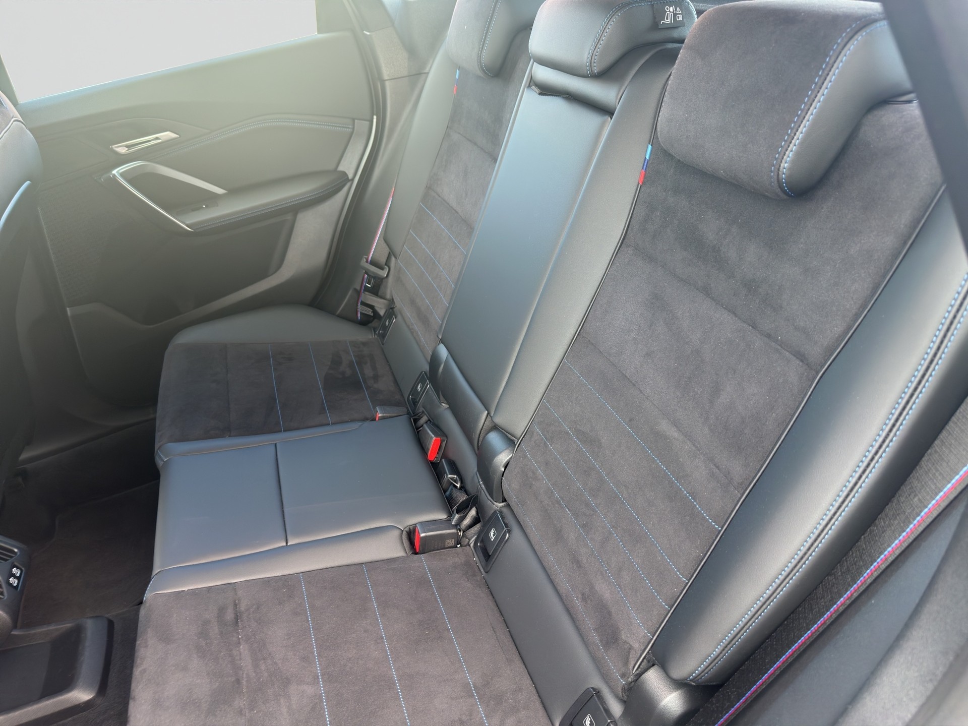 BMW X1 sDrive 18i M Sport Pro-image-7