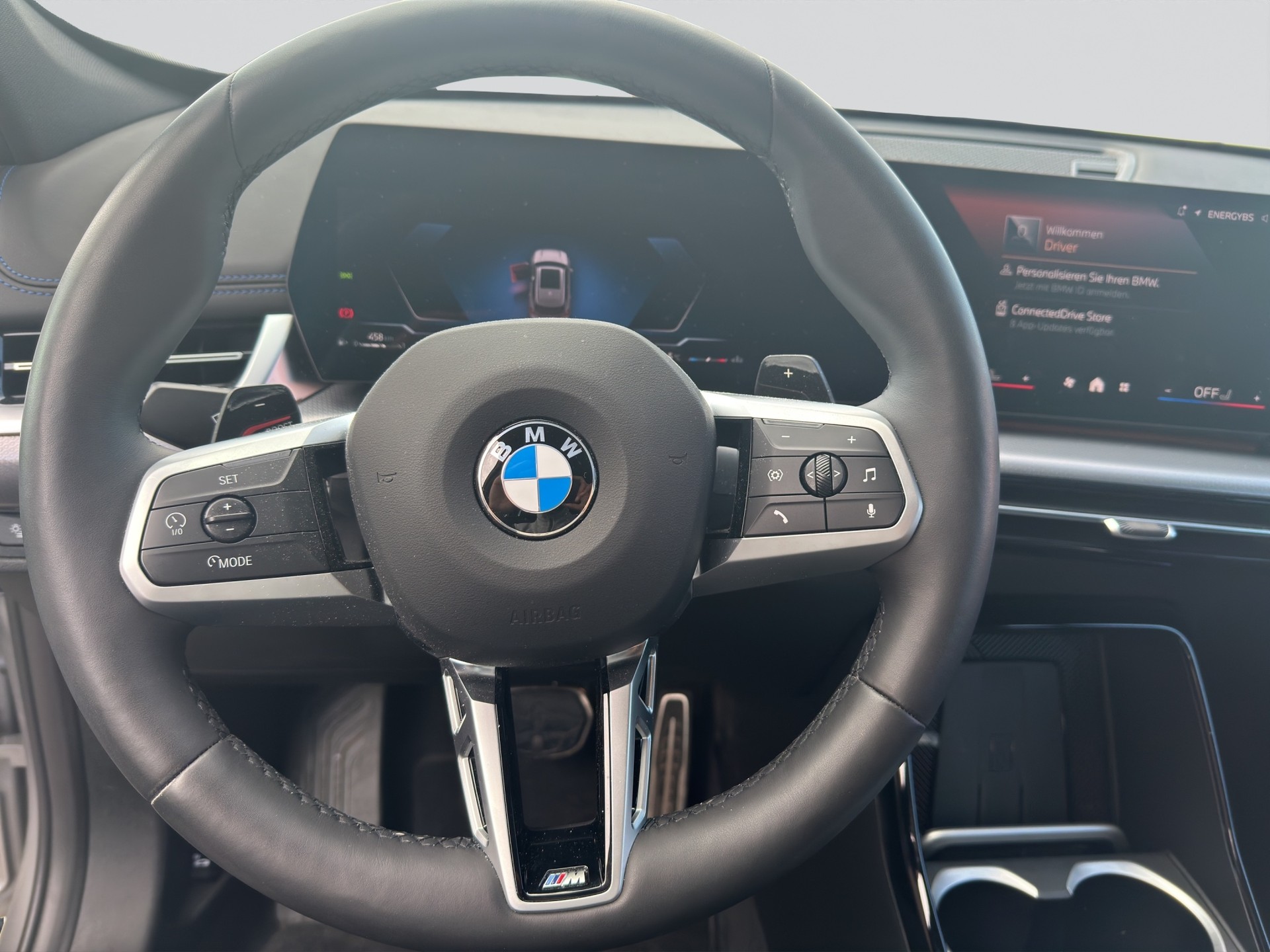 BMW X1 sDrive 18i M Sport Pro Shadow Line-image-9