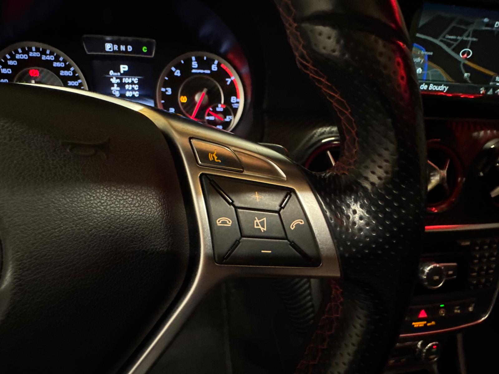 MERCEDES-BENZ A 45 AMG 4Matic Speedshift 7G-DCT-image-18