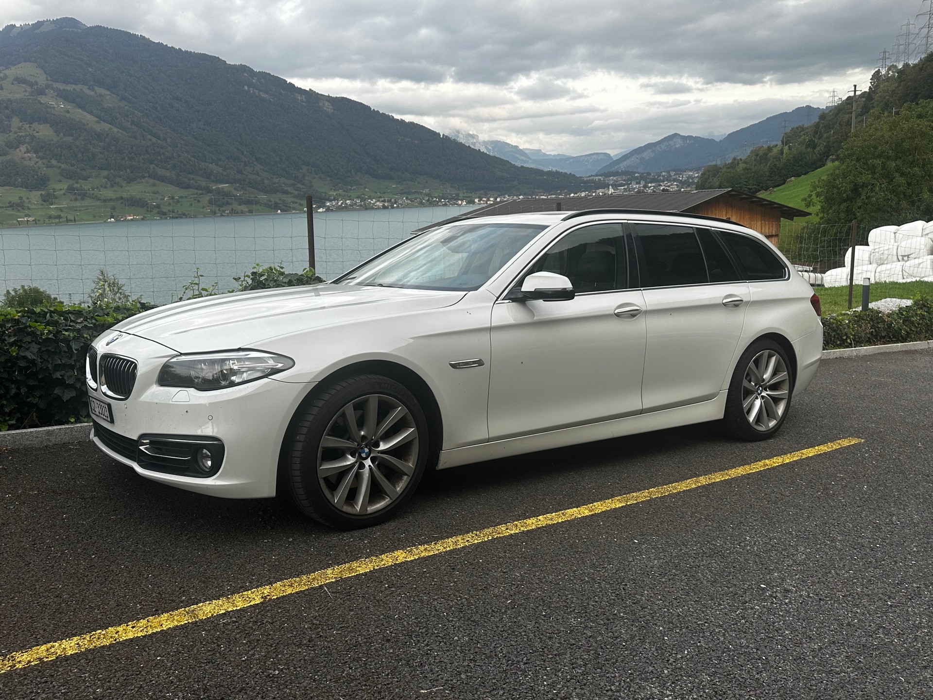 BMW 530d xDrive-image-0