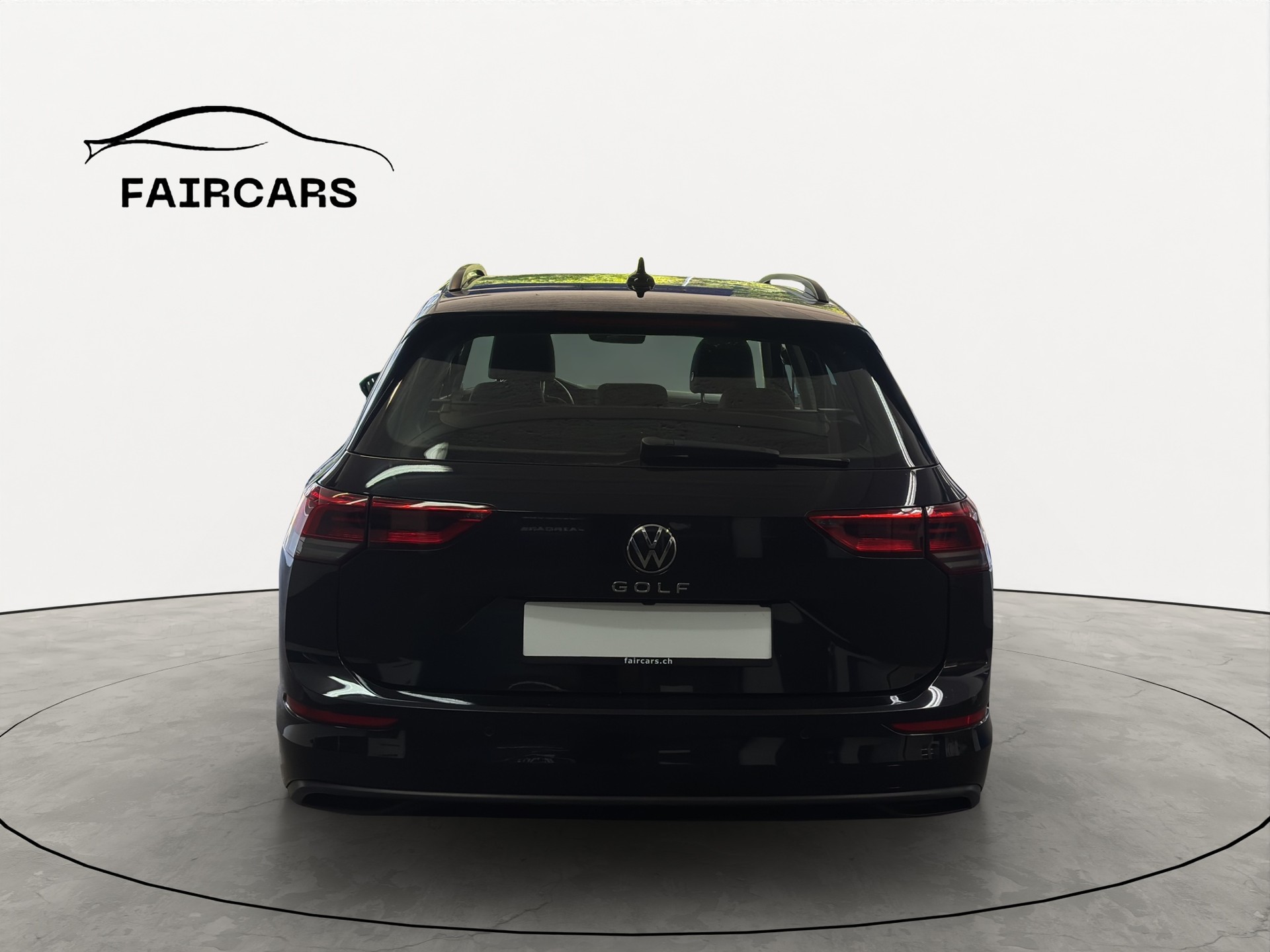 VW Golf Variant 2.0 TDI Life DSG-image-4