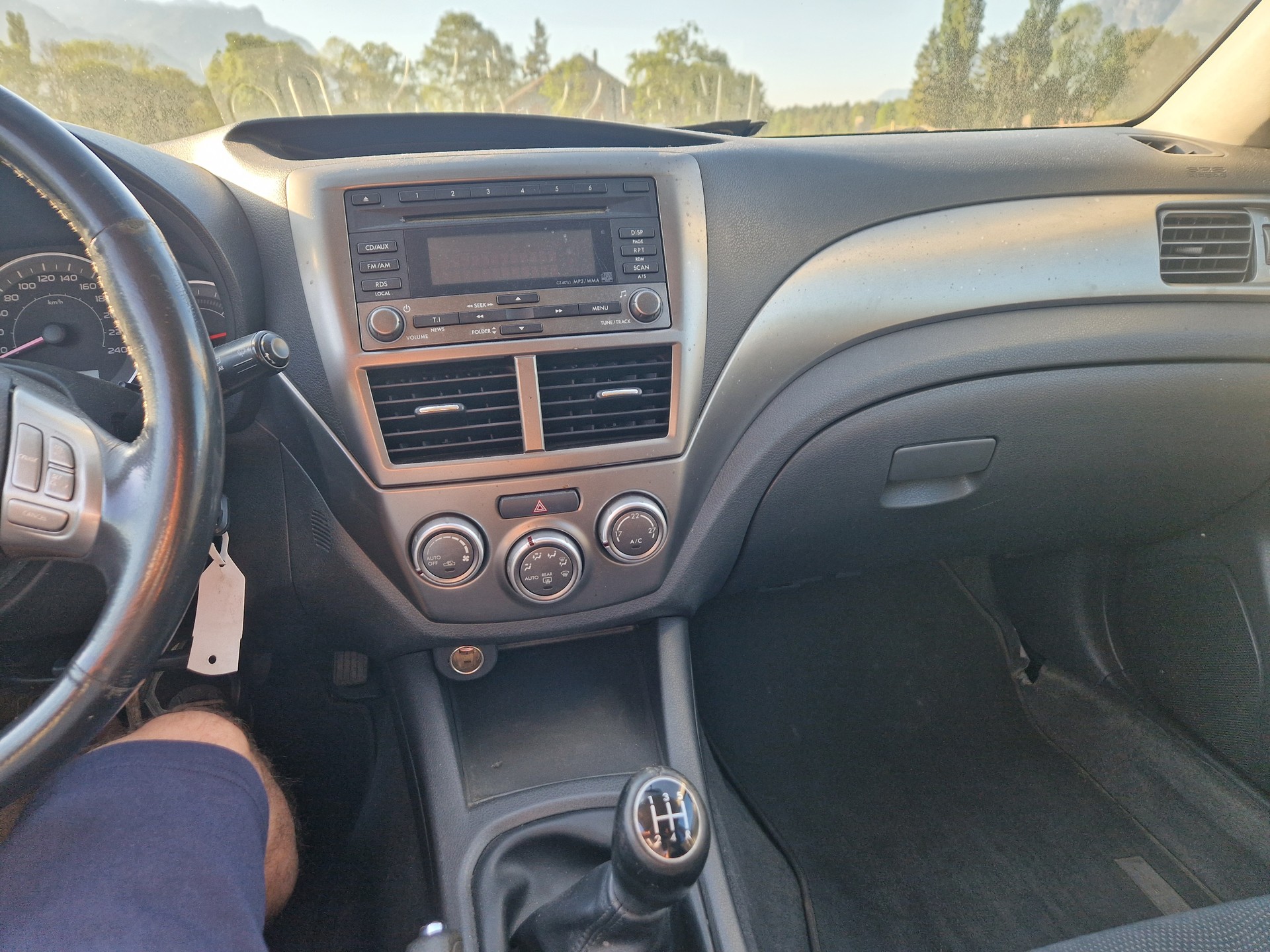 SUBARU Impreza 1.5R Swiss-image-9