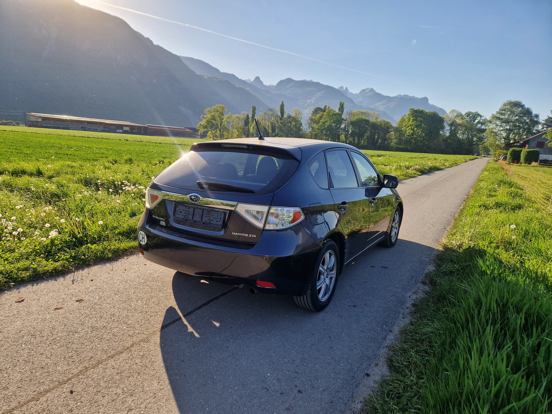 SUBARU Impreza 1.5R Swiss-image-3