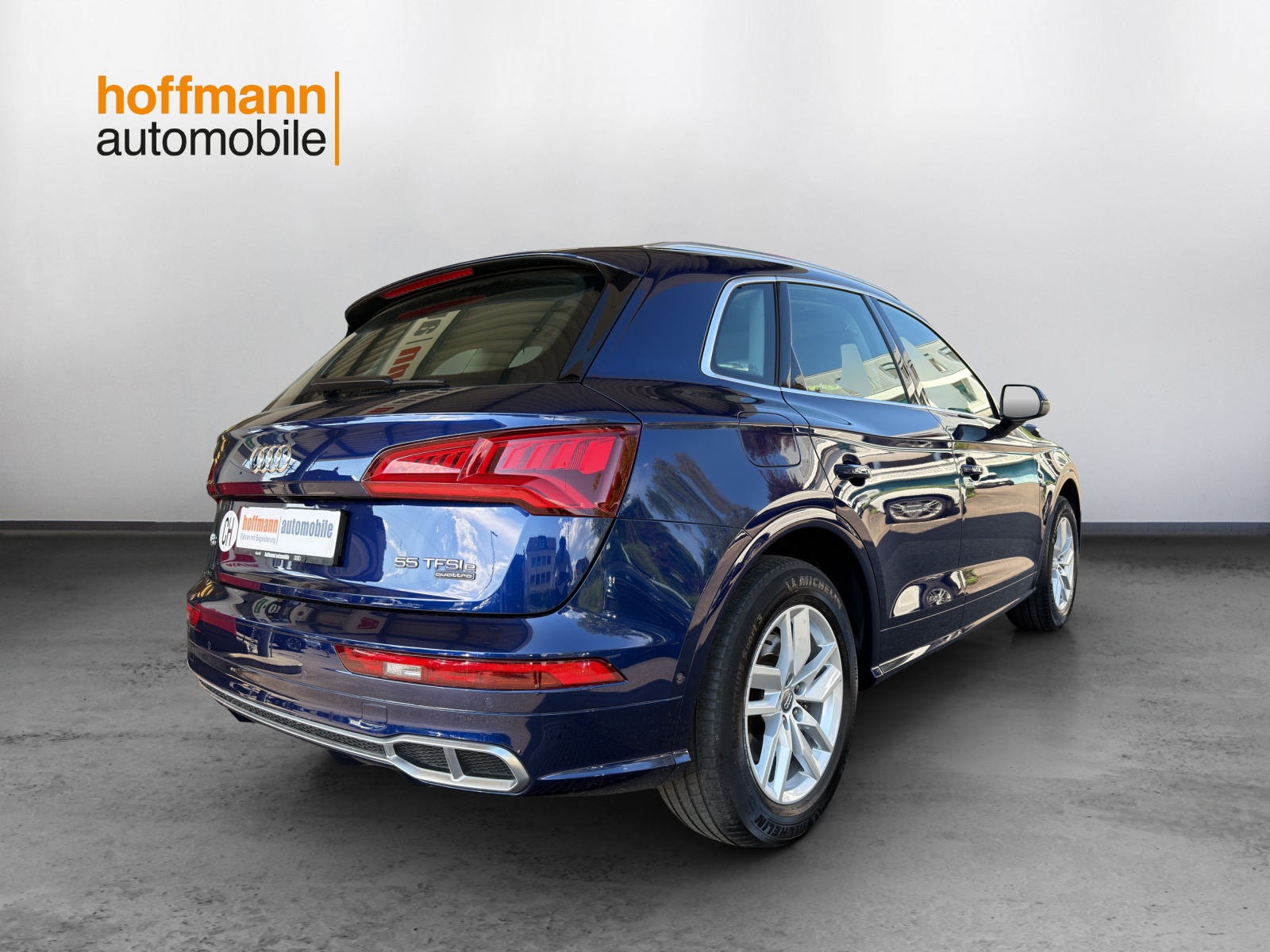 AUDI Q5 55 TFSI e sport quattro-image-3