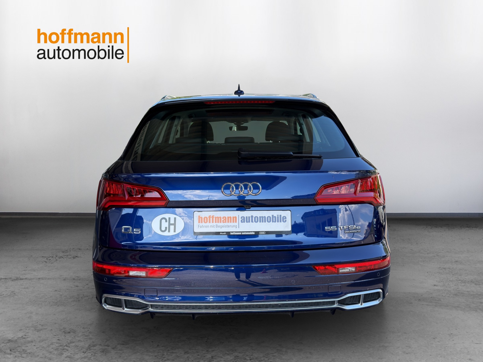 AUDI Q5 55 TFSI e sport quattro-image-4