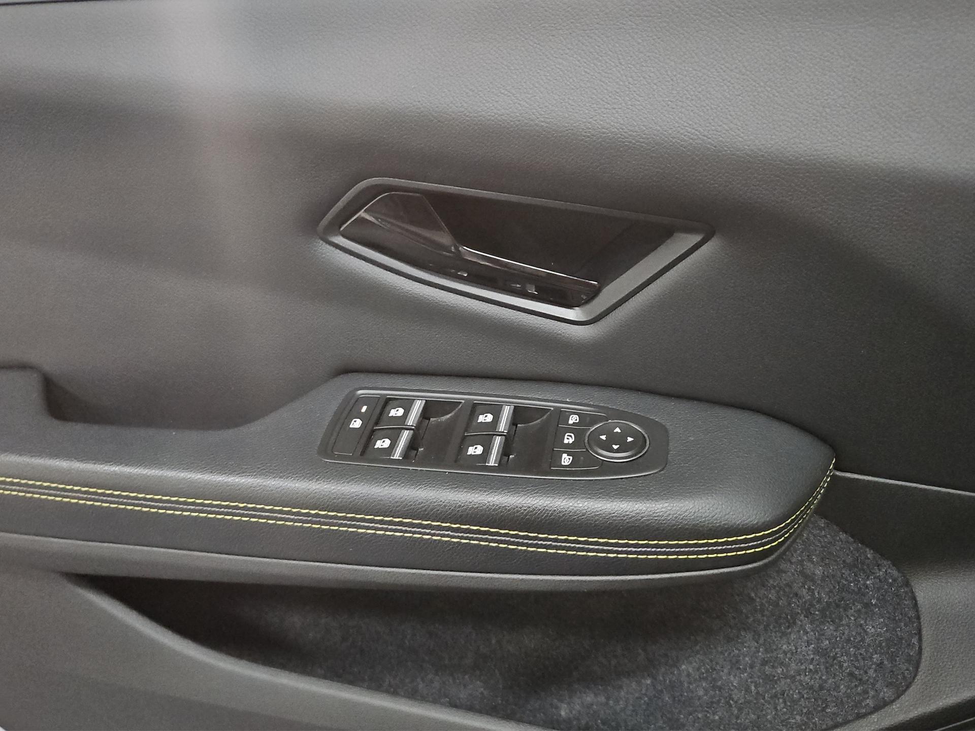 RENAULT Mégane E-TECH EV60 Techno-image-18