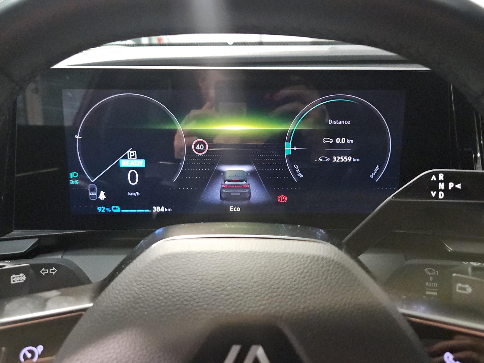 RENAULT Mégane E-TECH EV60 Techno-image-10