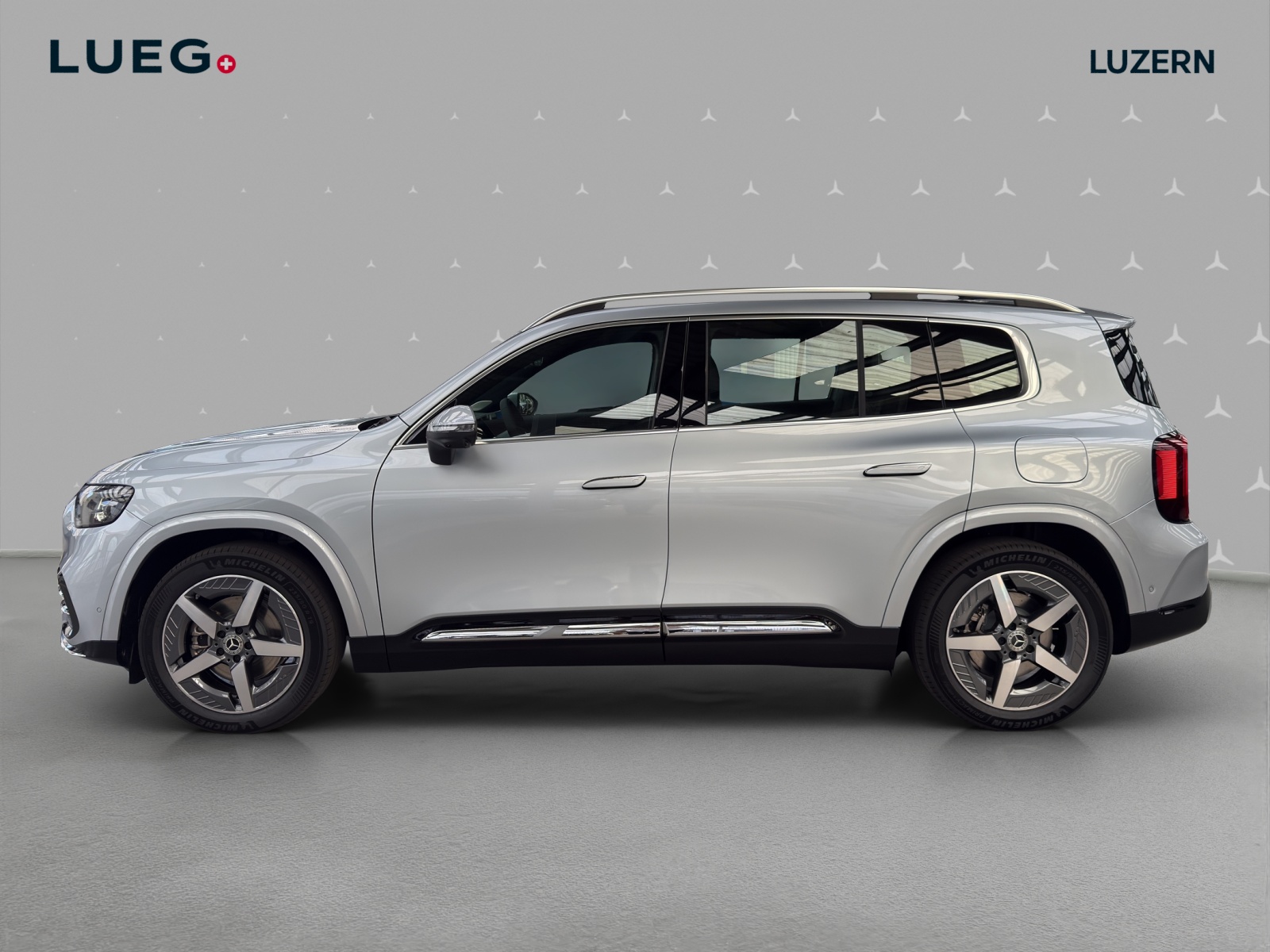MERCEDES-BENZ GLB 220 4Matic 8G-Tronic-image-1