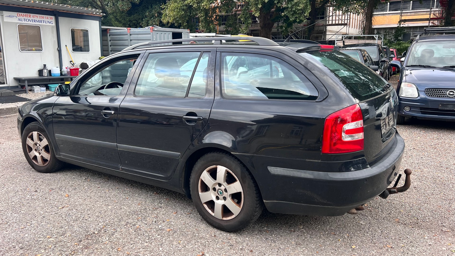 SKODA Octavia 2.0 TDI Elegance-image-4