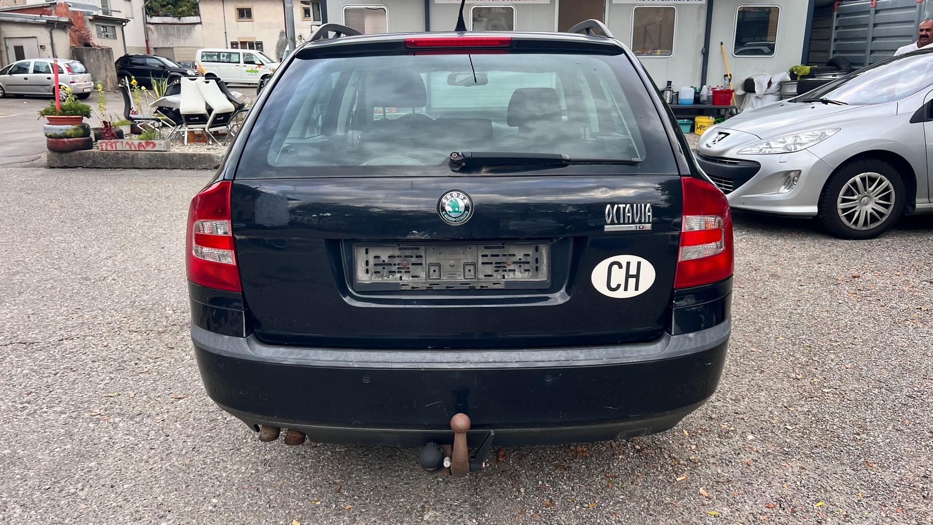 SKODA Octavia 2.0 TDI Elegance-image-3