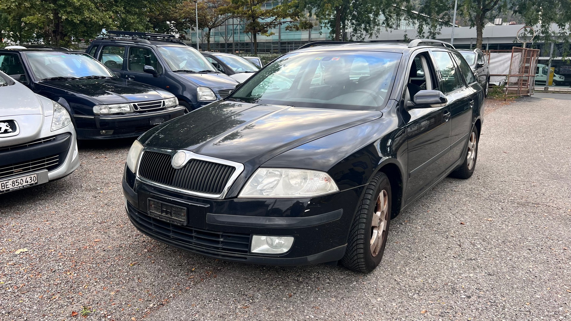 SKODA Octavia 2.0 TDI Elegance-image-0