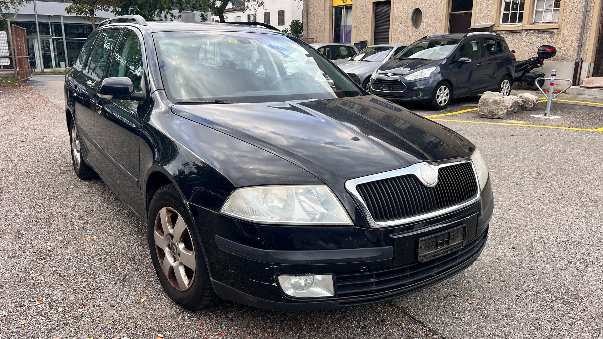 SKODA Octavia 2.0 TDI Elegance-image-1