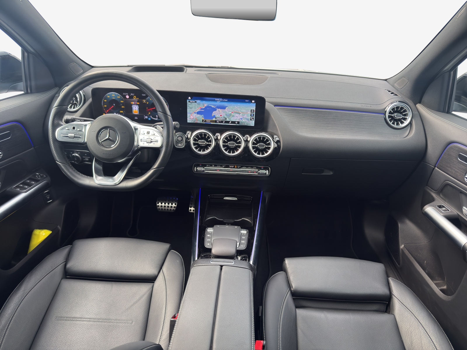 MERCEDES-BENZ GLA 250 4Matic AMG Line 8G-DCT-image-8