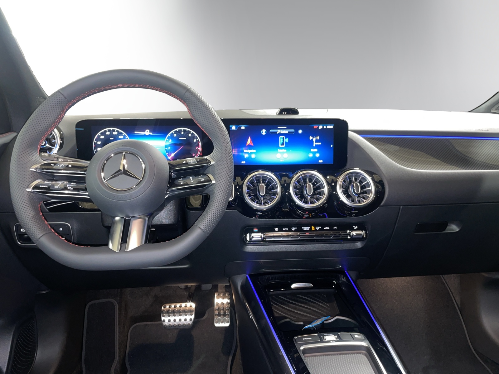 MERCEDES-BENZ GLA 200 Night Star 7G-DCT-image-11