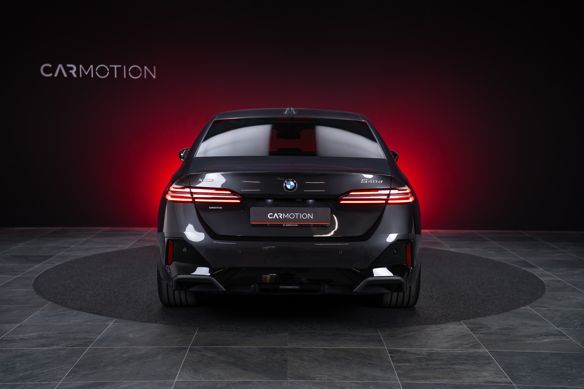 BMW 540d xDrive M Sport / 360°Kamera / Bowers&Wilkins / HeadUp-image-5