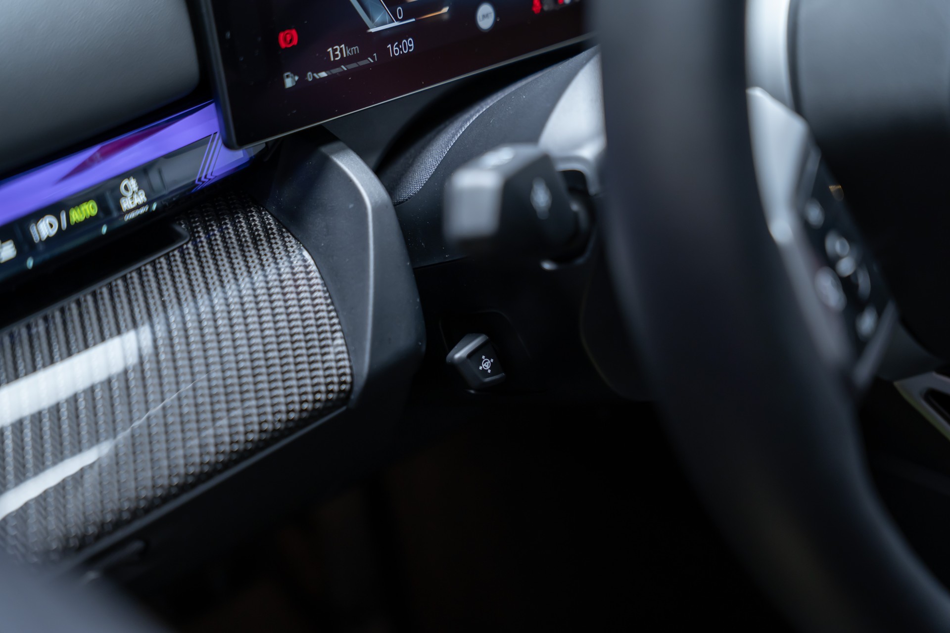 BMW 540d xDrive M Sport / 360°Kamera / Bowers&Wilkins / HeadUp-image-13