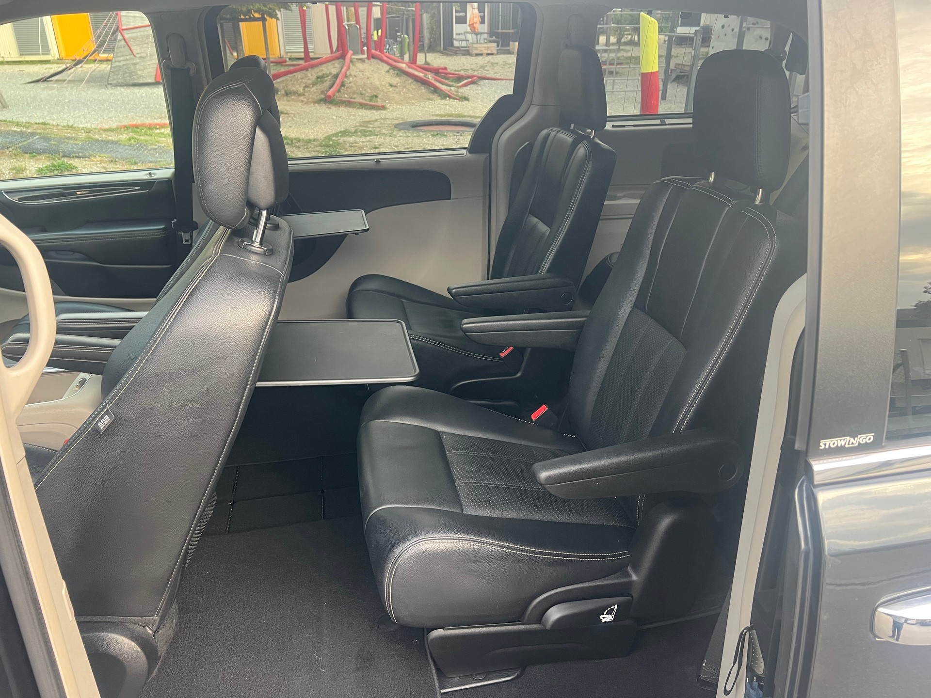LANCIA Voyager 2.8D Platinum Automatic-image-12