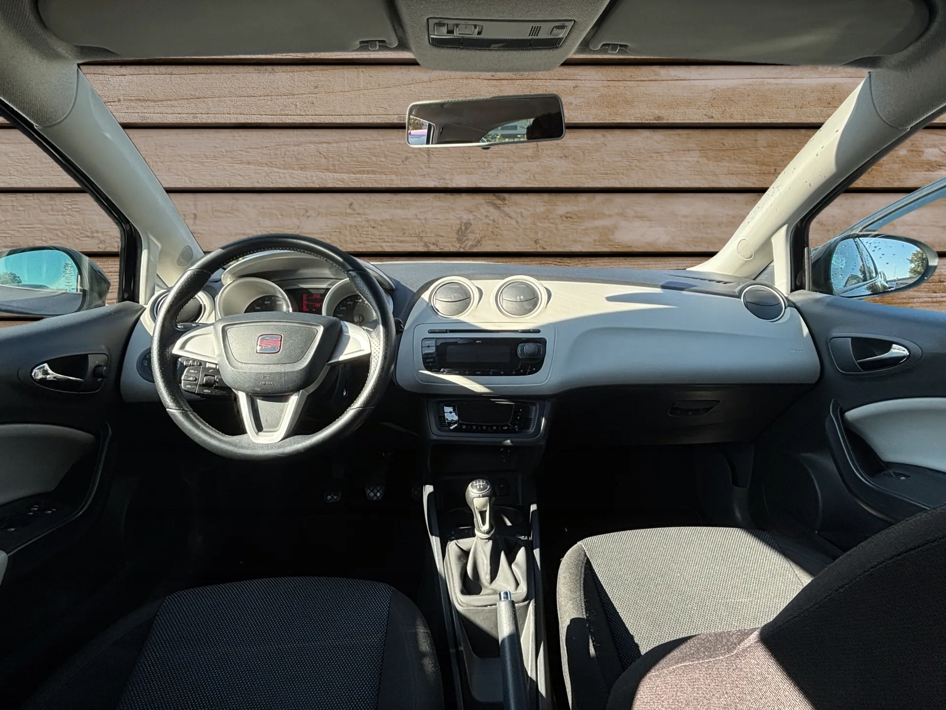 SEAT Ibiza 1.4 Sport-image-6