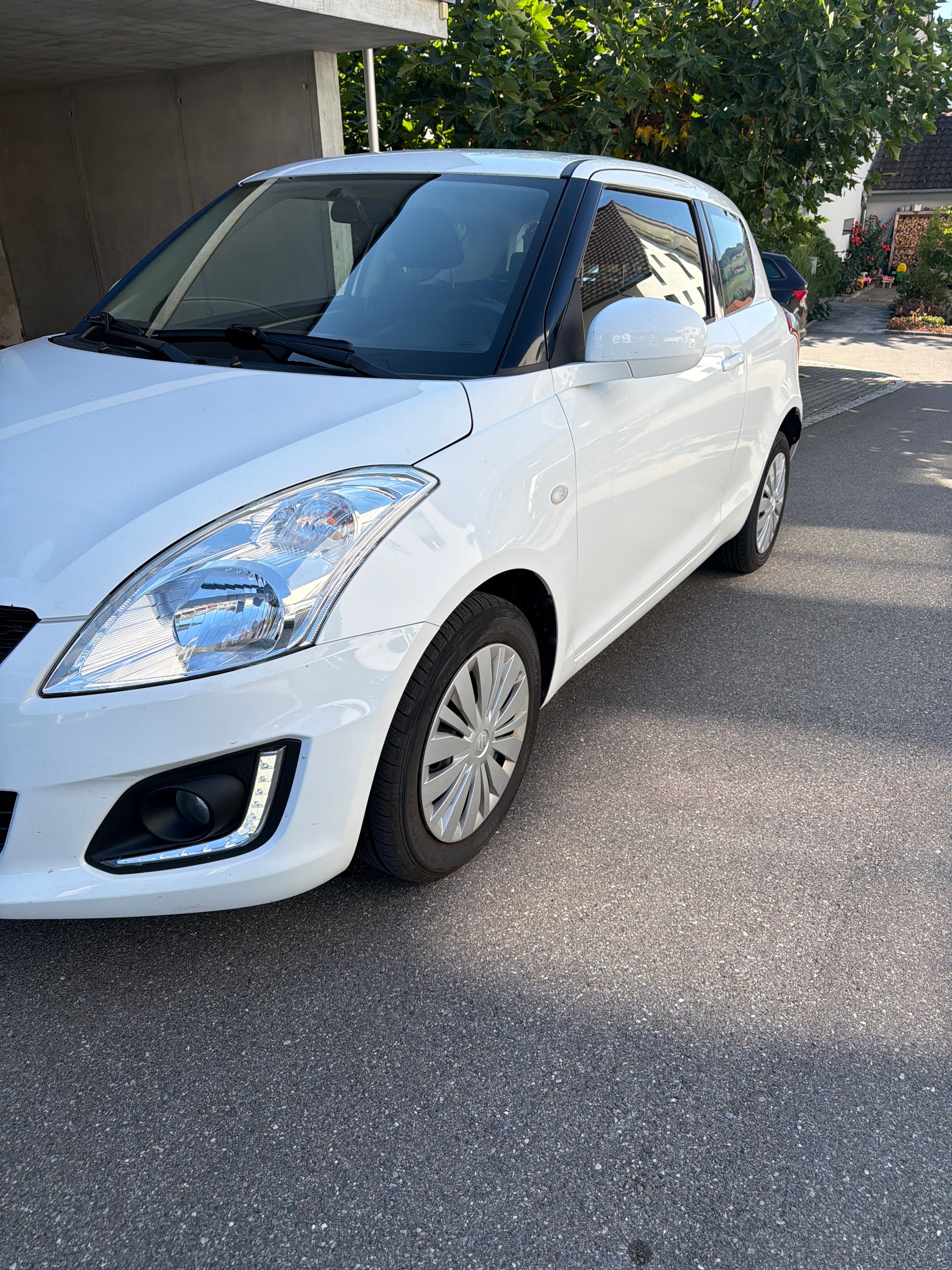 SUZUKI SWIFT-image-4