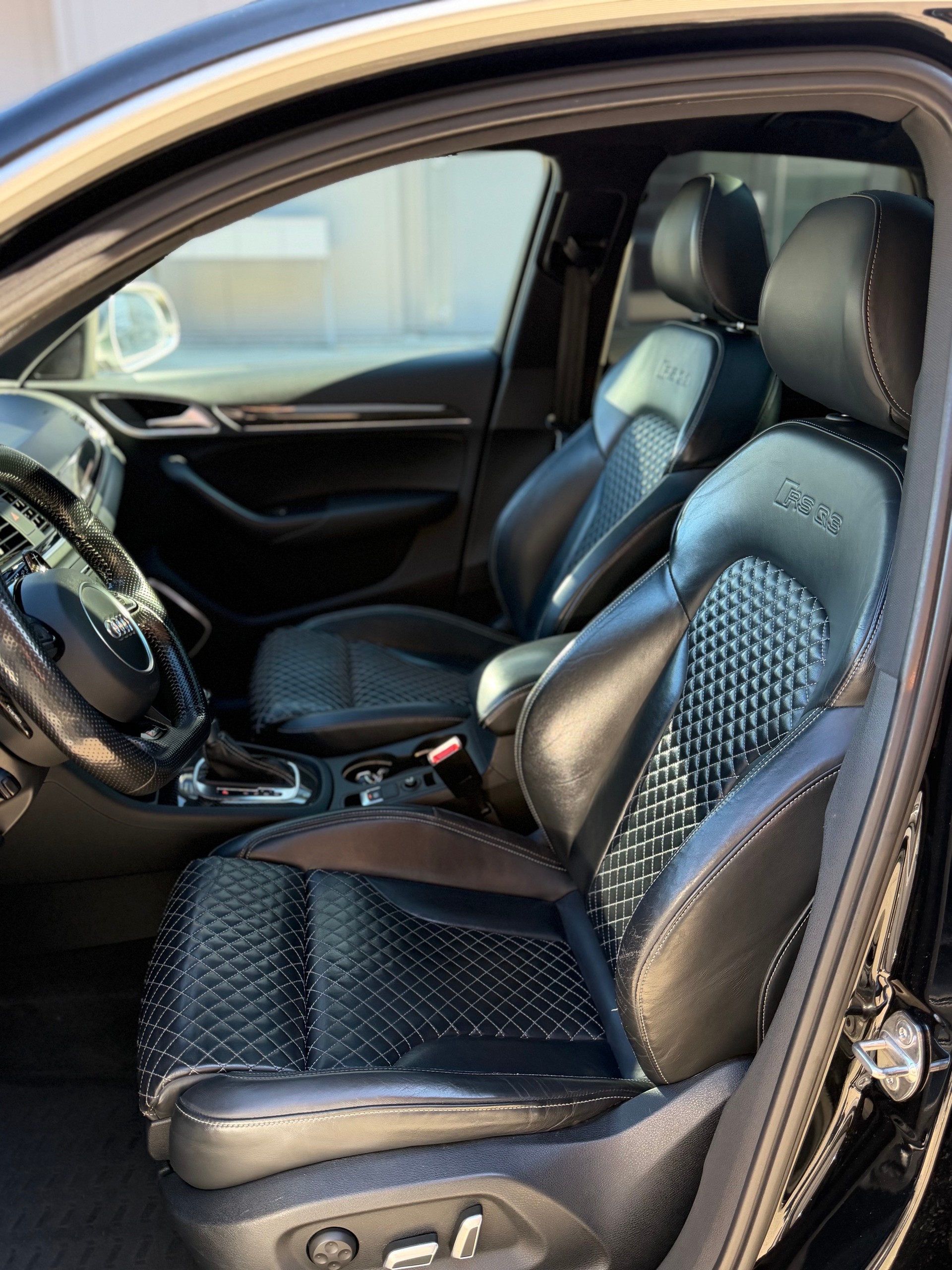 AUDI RS Q3 2.5 TFSI quattro S-tronic-image-8