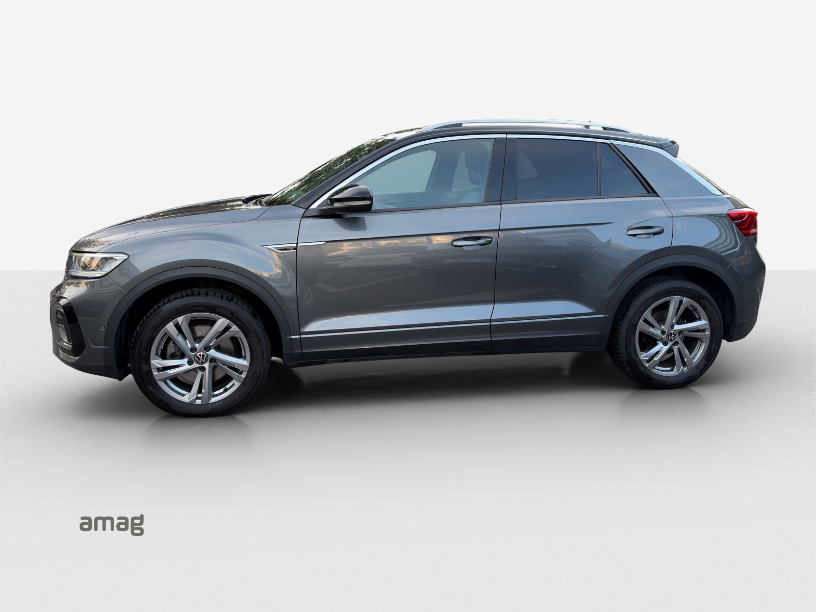 VW T-Roc 2.0 TSI R-Line DSG 4Motion-image-1