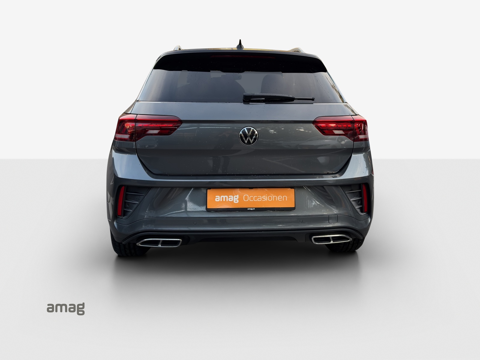 VW T-Roc 2.0 TSI R-Line DSG 4Motion-image-3