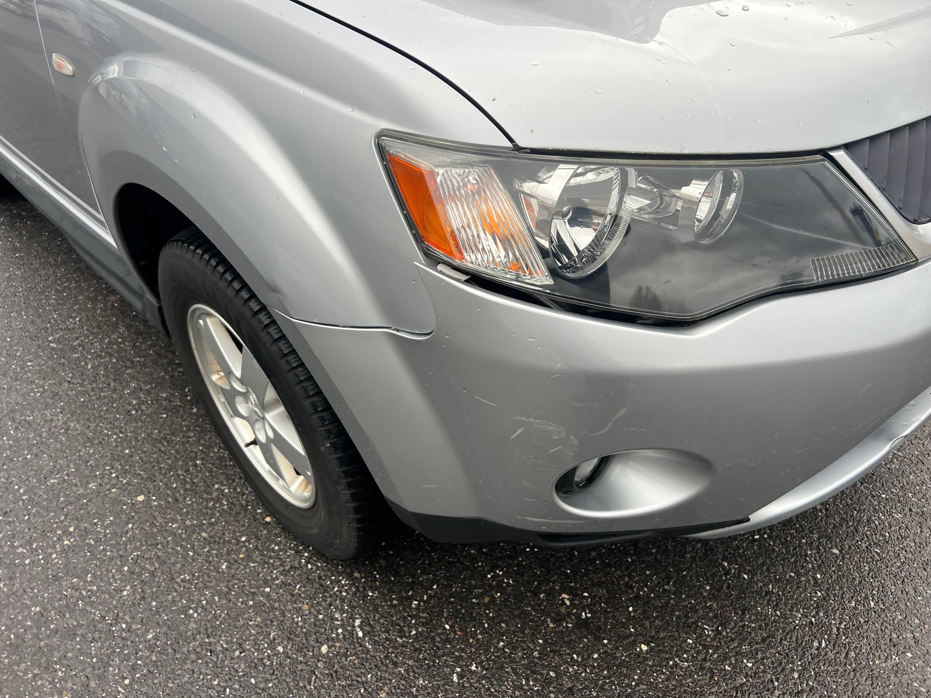 MITSUBISHI Outlander 2.4 Instyle 4WD CVT-image-15