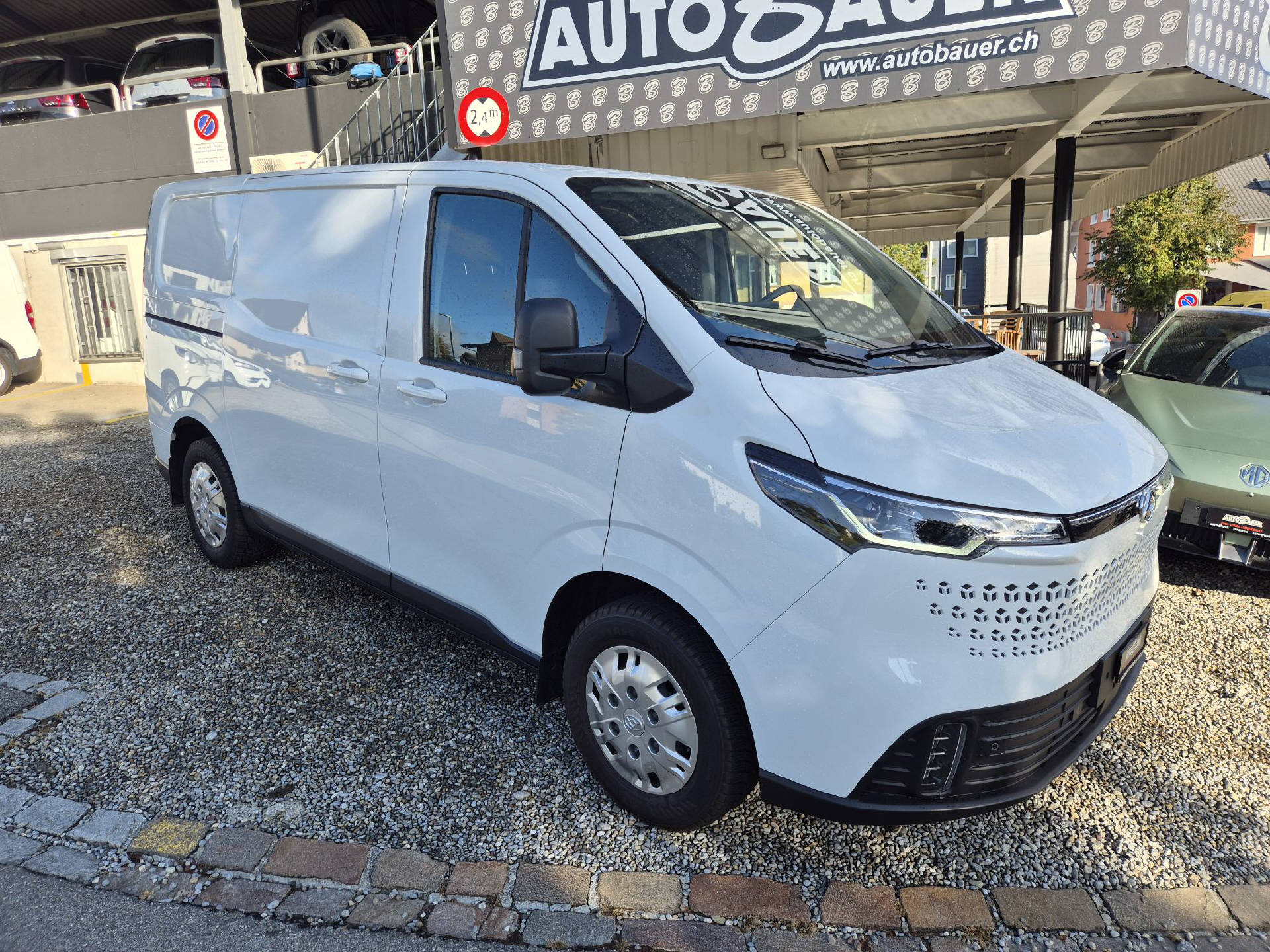 MAXUS eDeliver 7 Kaw. L1 E-Motor 77kWh-image-1