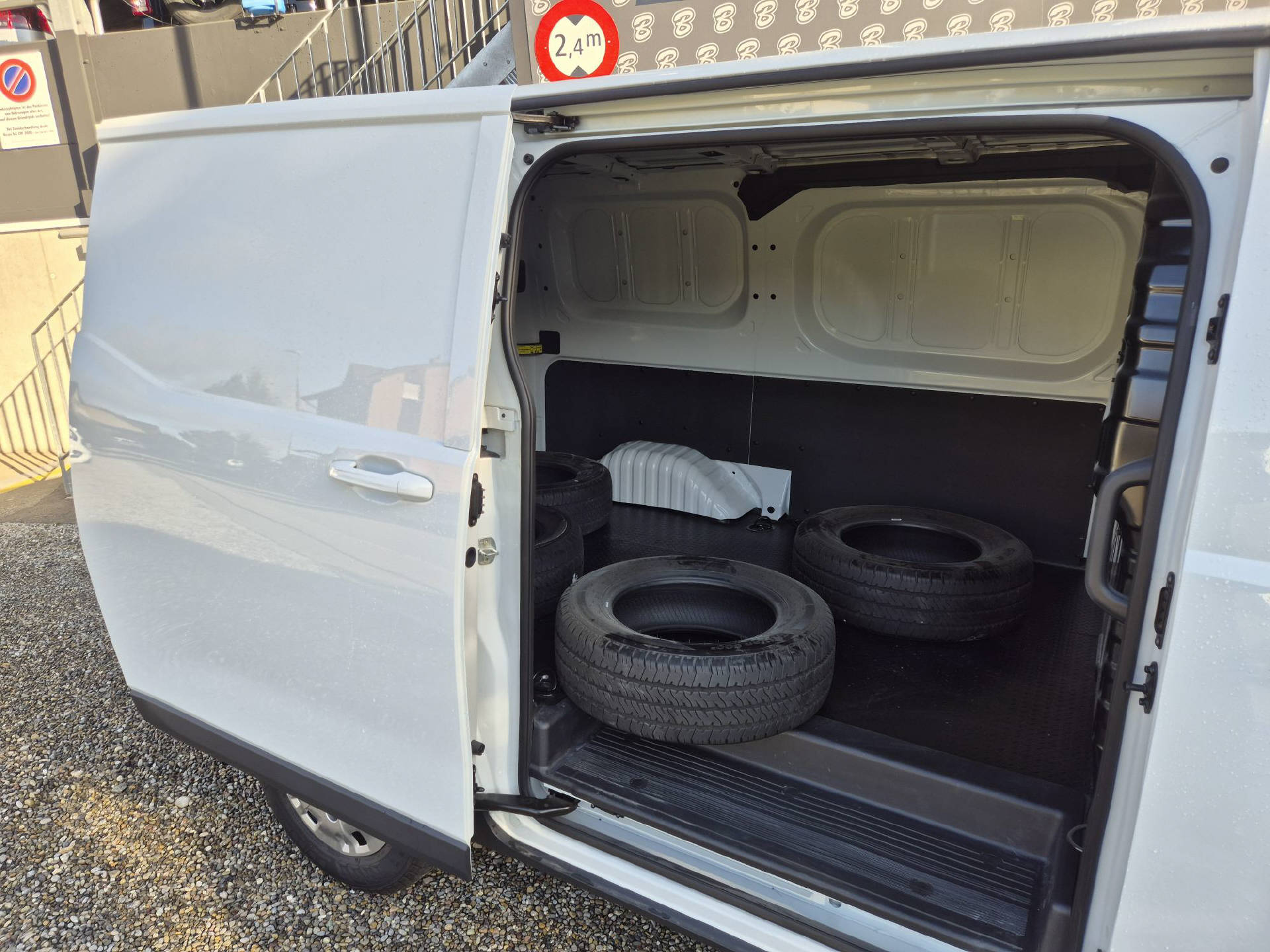 MAXUS eDeliver 7 Kaw. L1 E-Motor 77kWh-image-5