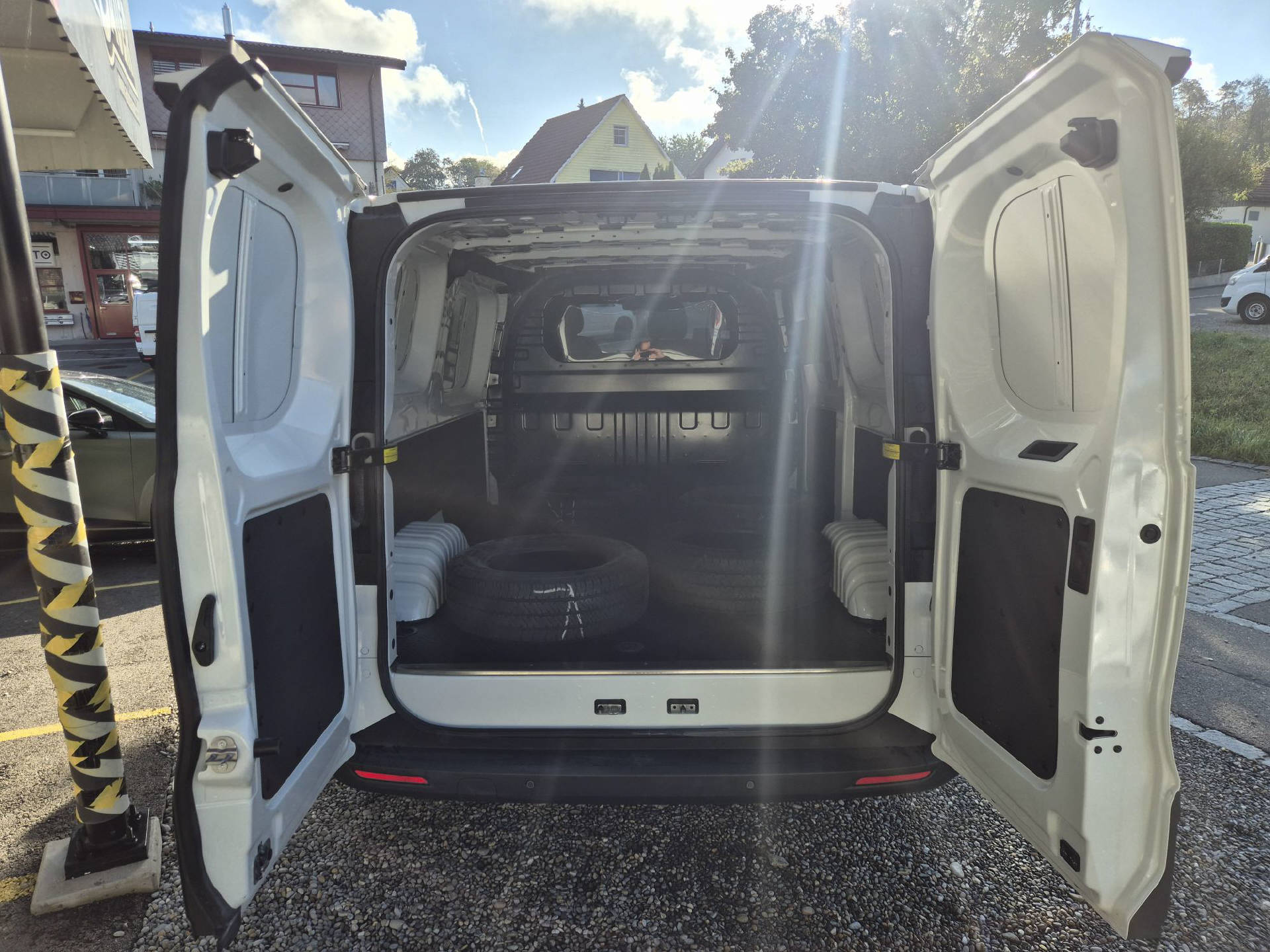 MAXUS eDeliver 7 Kaw. L1 E-Motor 77kWh-image-8