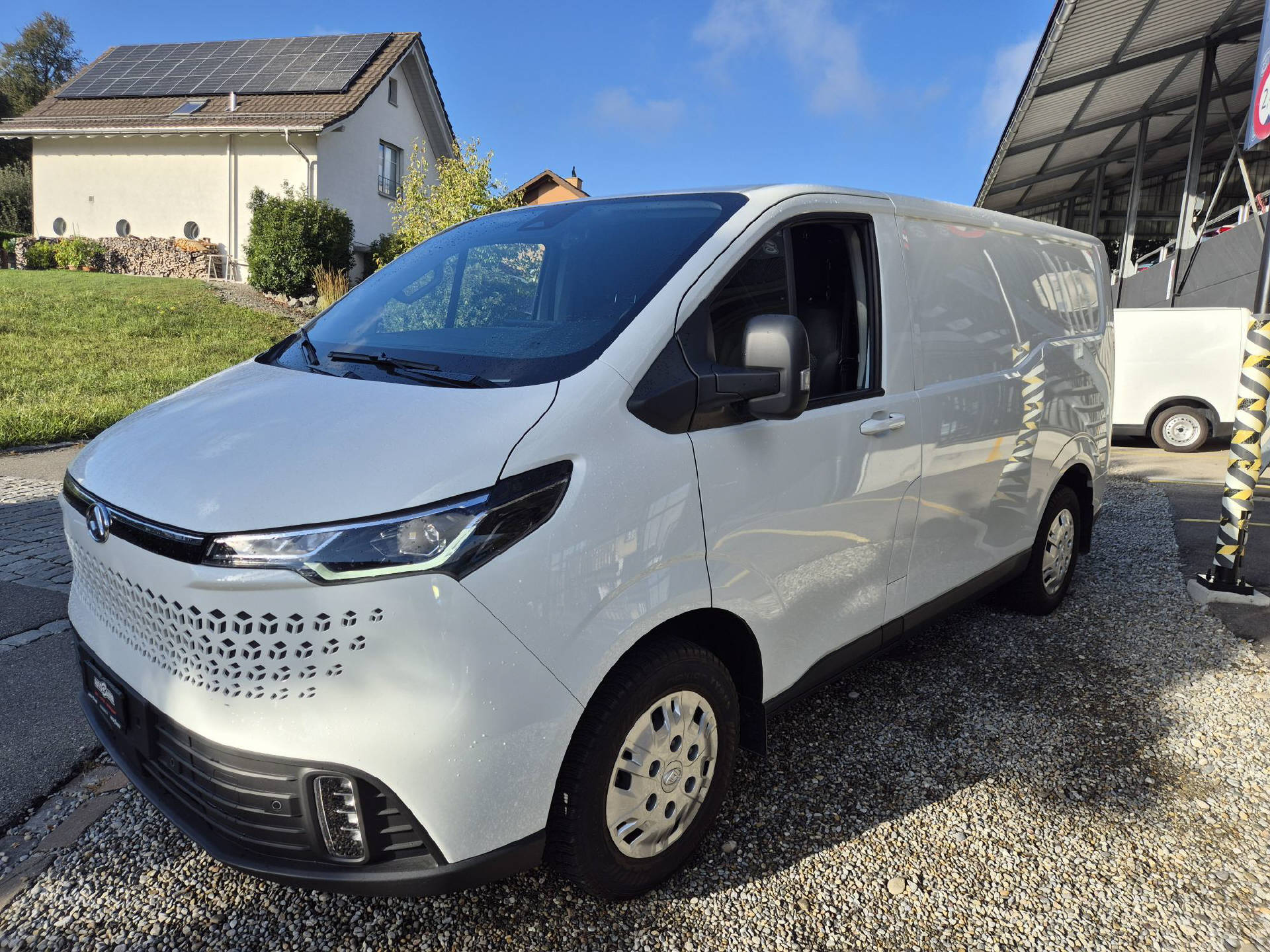 MAXUS eDeliver 7 Kaw. L1 E-Motor 77kWh-image-2