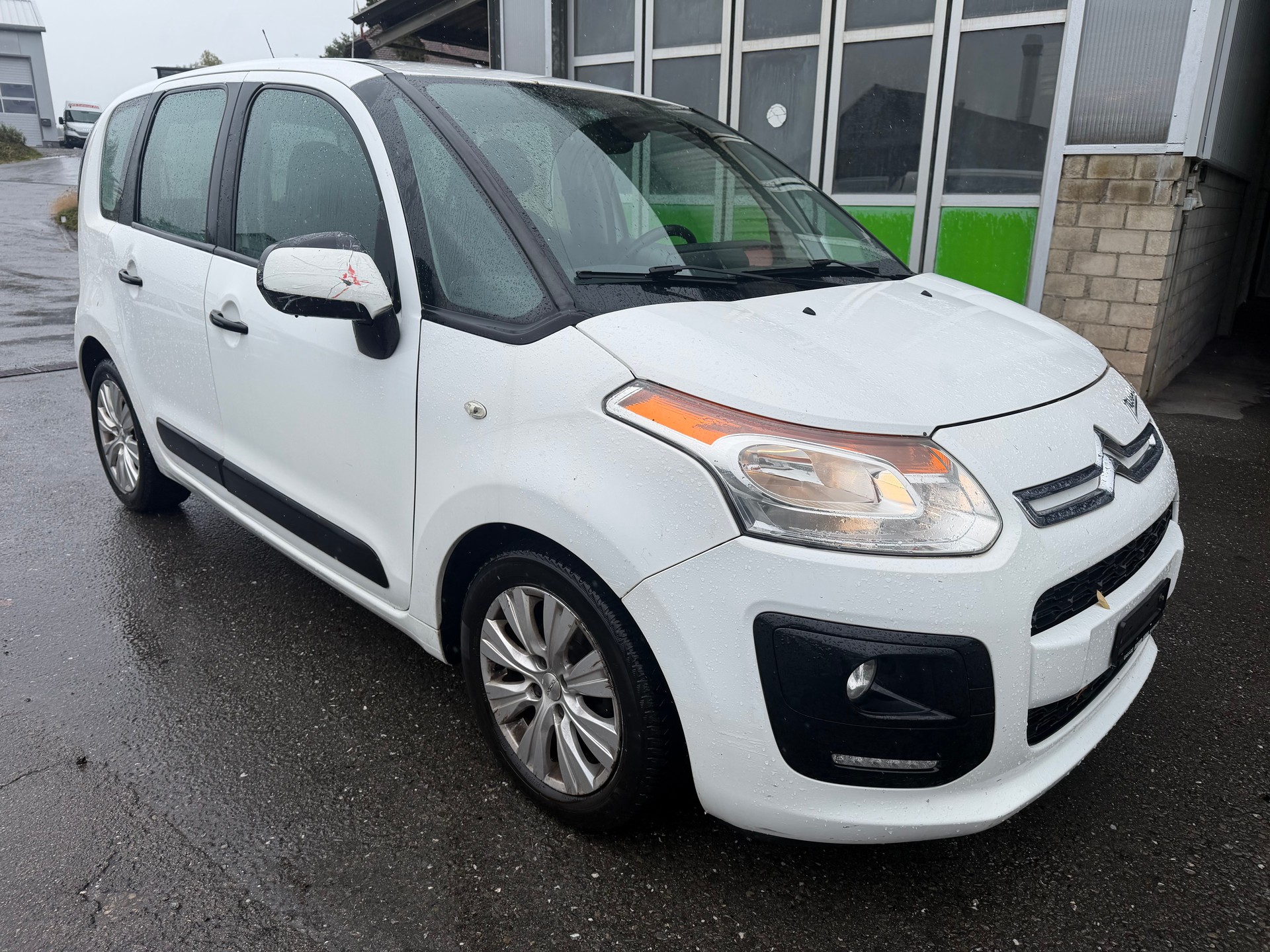 CITROEN C3 Picasso 1.6 HDi Exclusive EGS6-image-0
