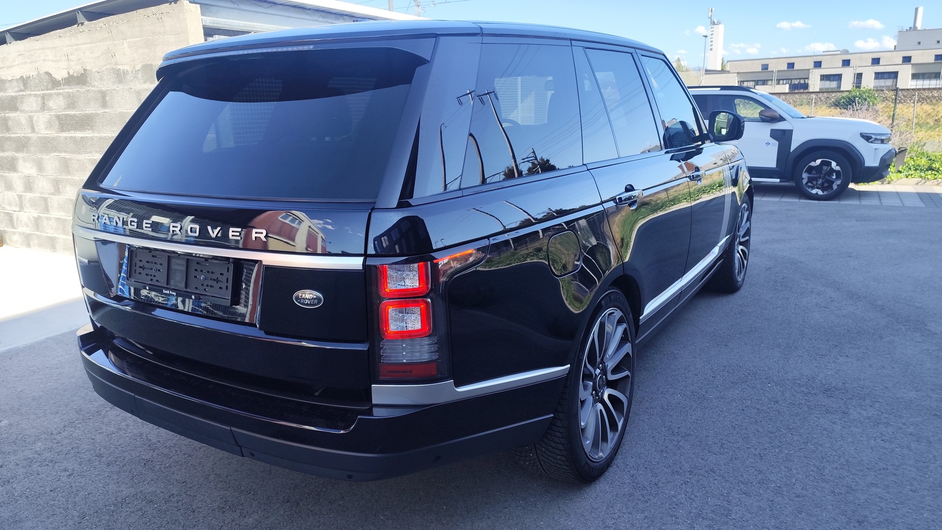 LAND ROVER Range Rover LWB 5.0 V8 SC Autobiography Automatic-image-6