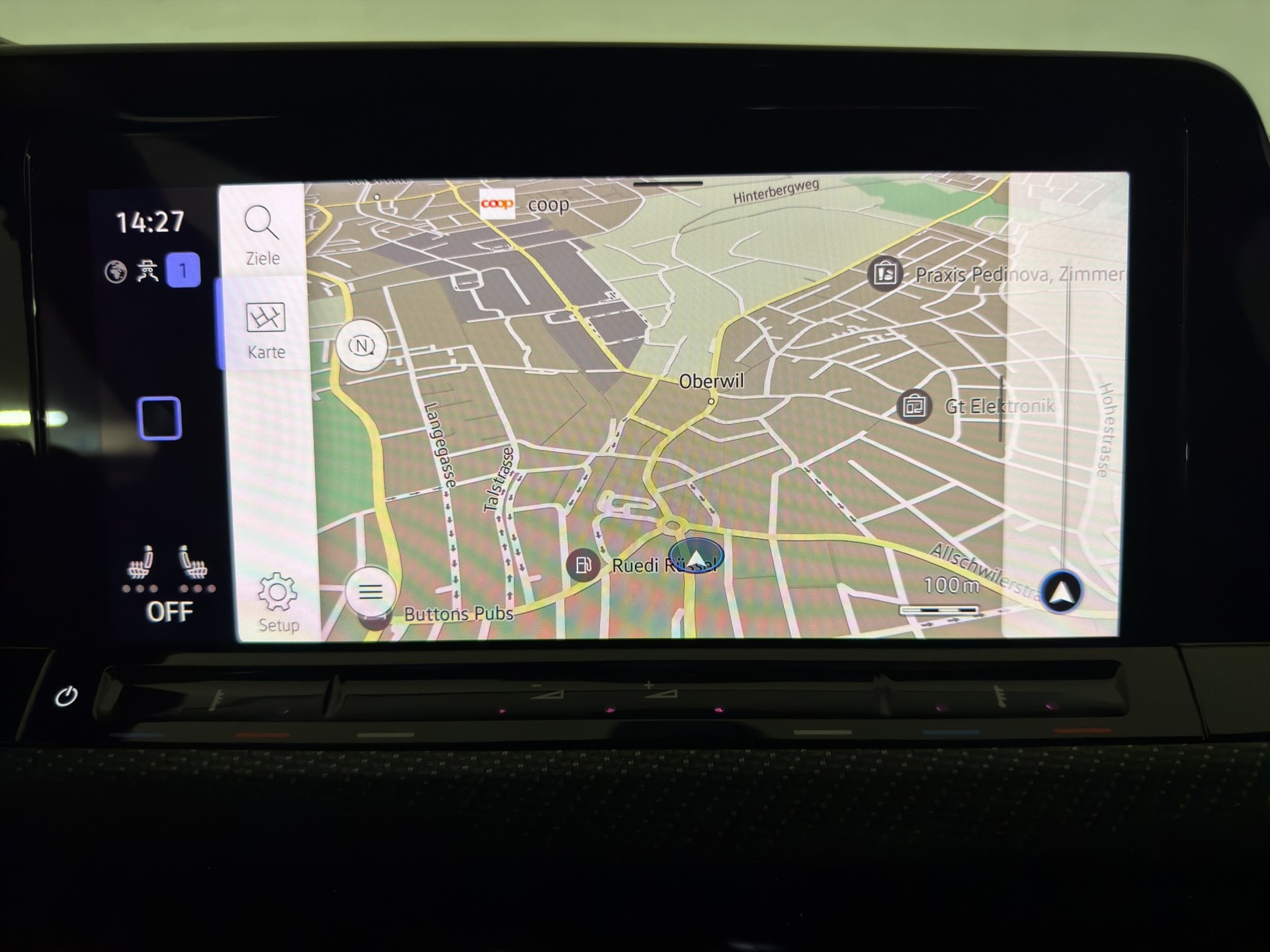 VW Golf 1.5 eTSI mHEV ACT R-Line DSG-image-19