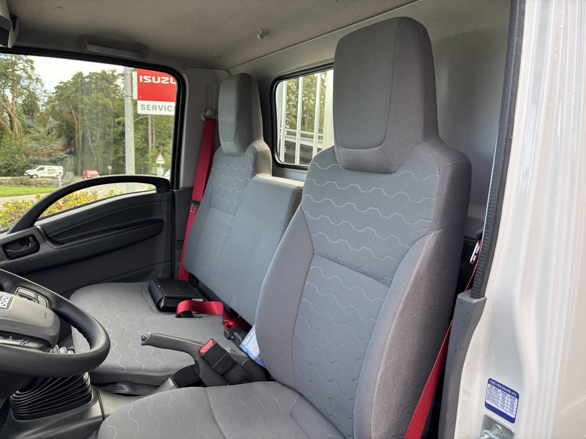 ISUZU M21 T H 1.9 Ddi-image-6