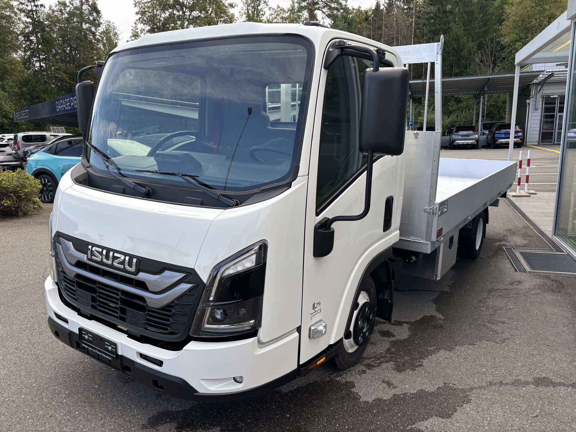 ISUZU M21 T H 1.9 Ddi-image-1