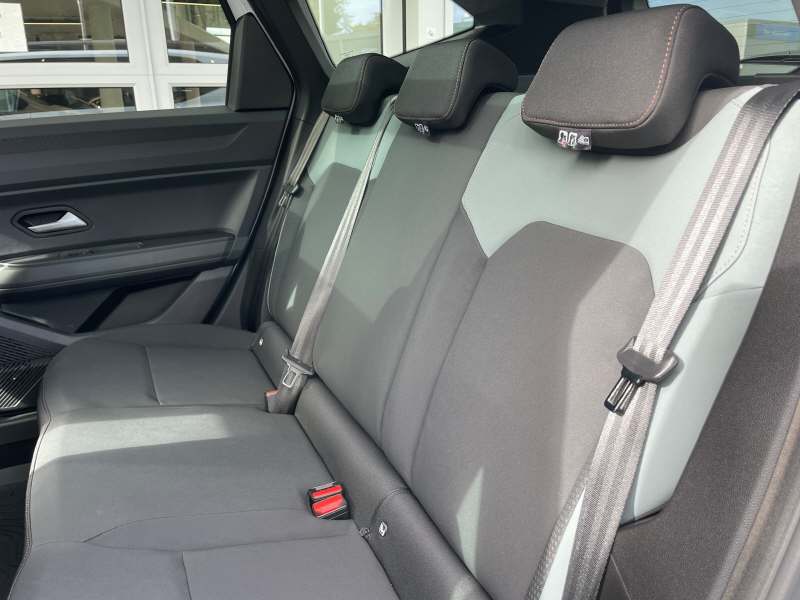 DACIA Bigster 1.8 Hybrid Extreme-image-10