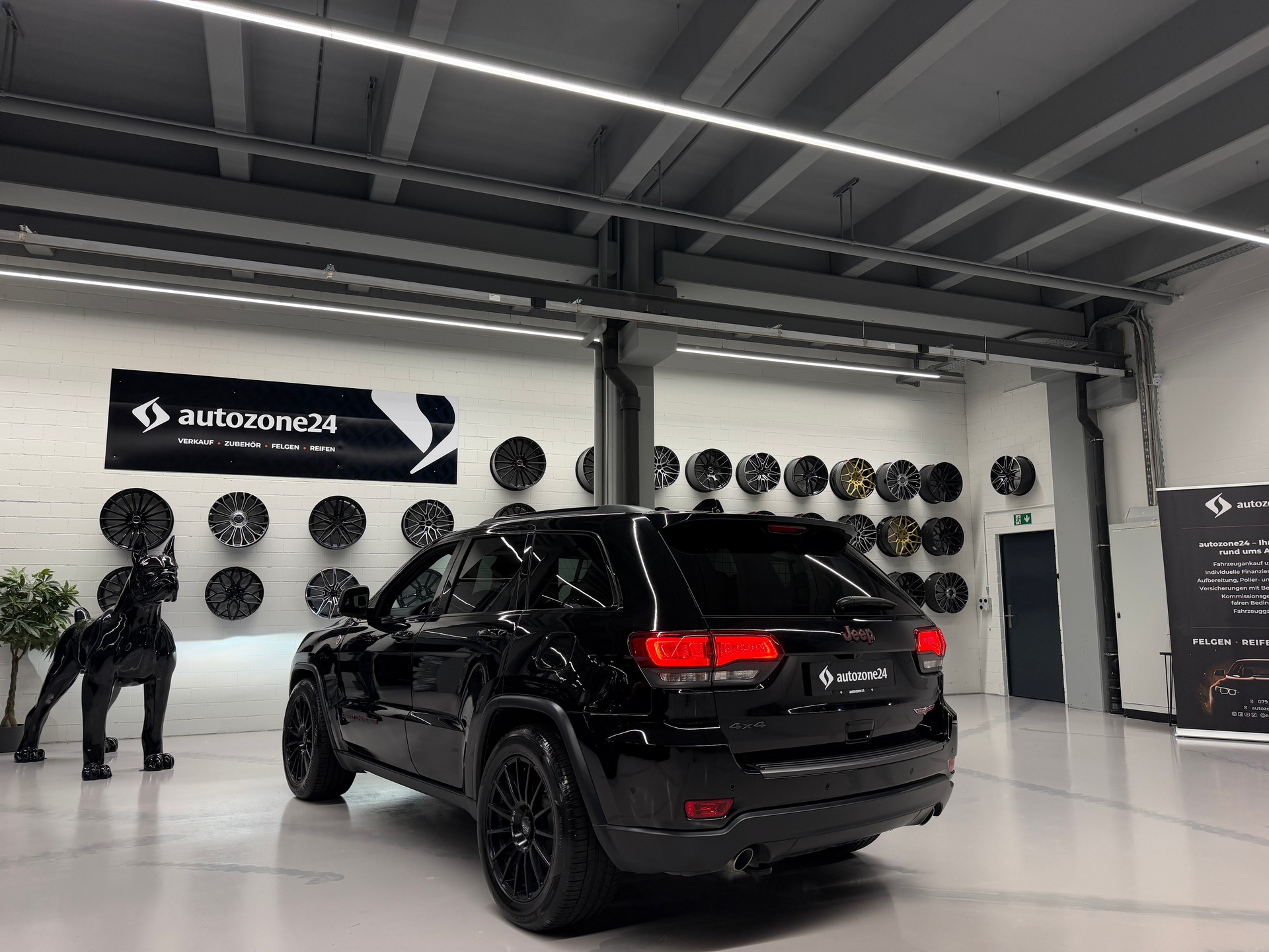 JEEP Grand Cherokee 3.0 CRD 250 Trailhawk-image-15