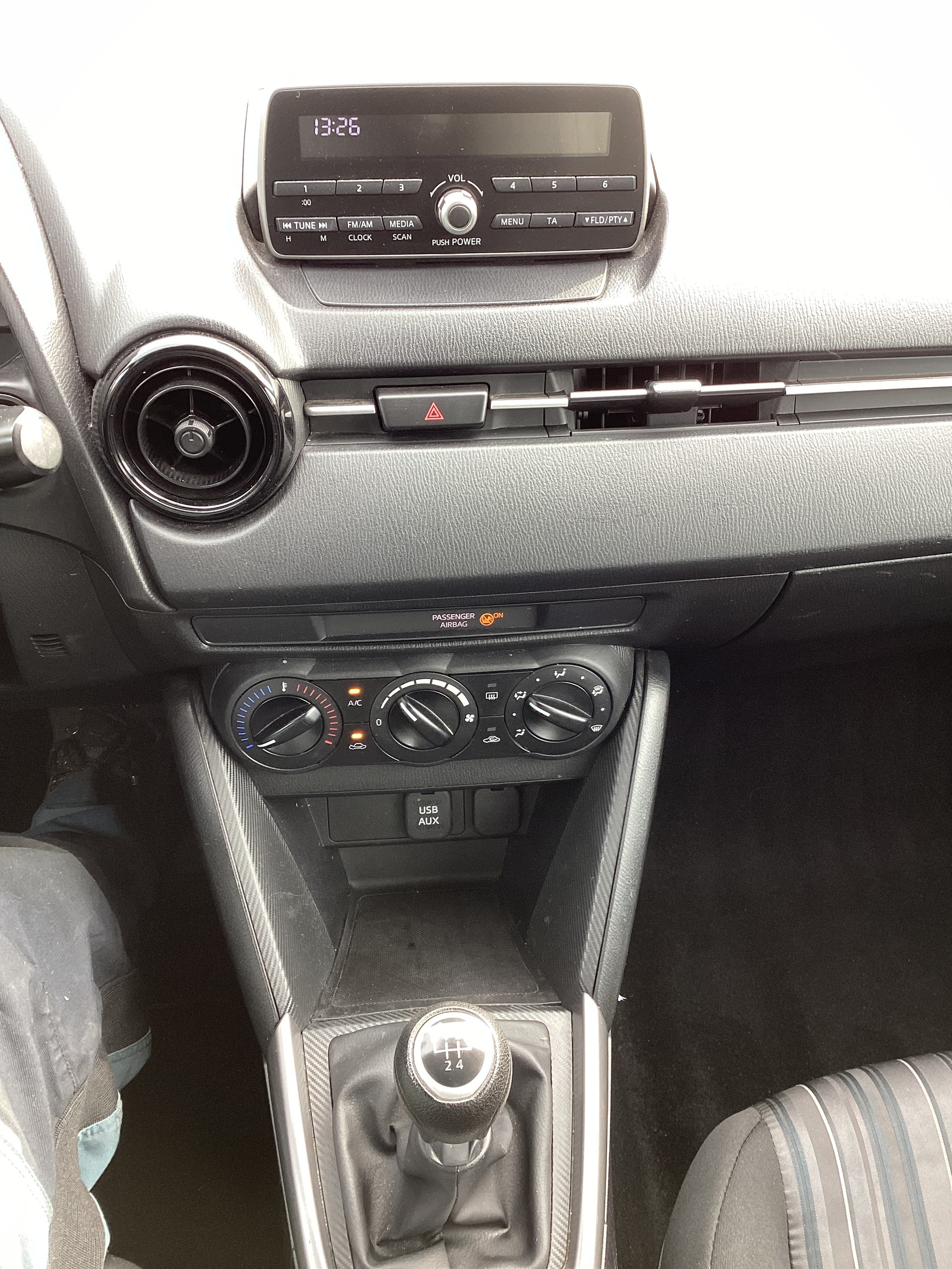 MAZDA 2 SKYACTIV-G 75 Challenge-image-8