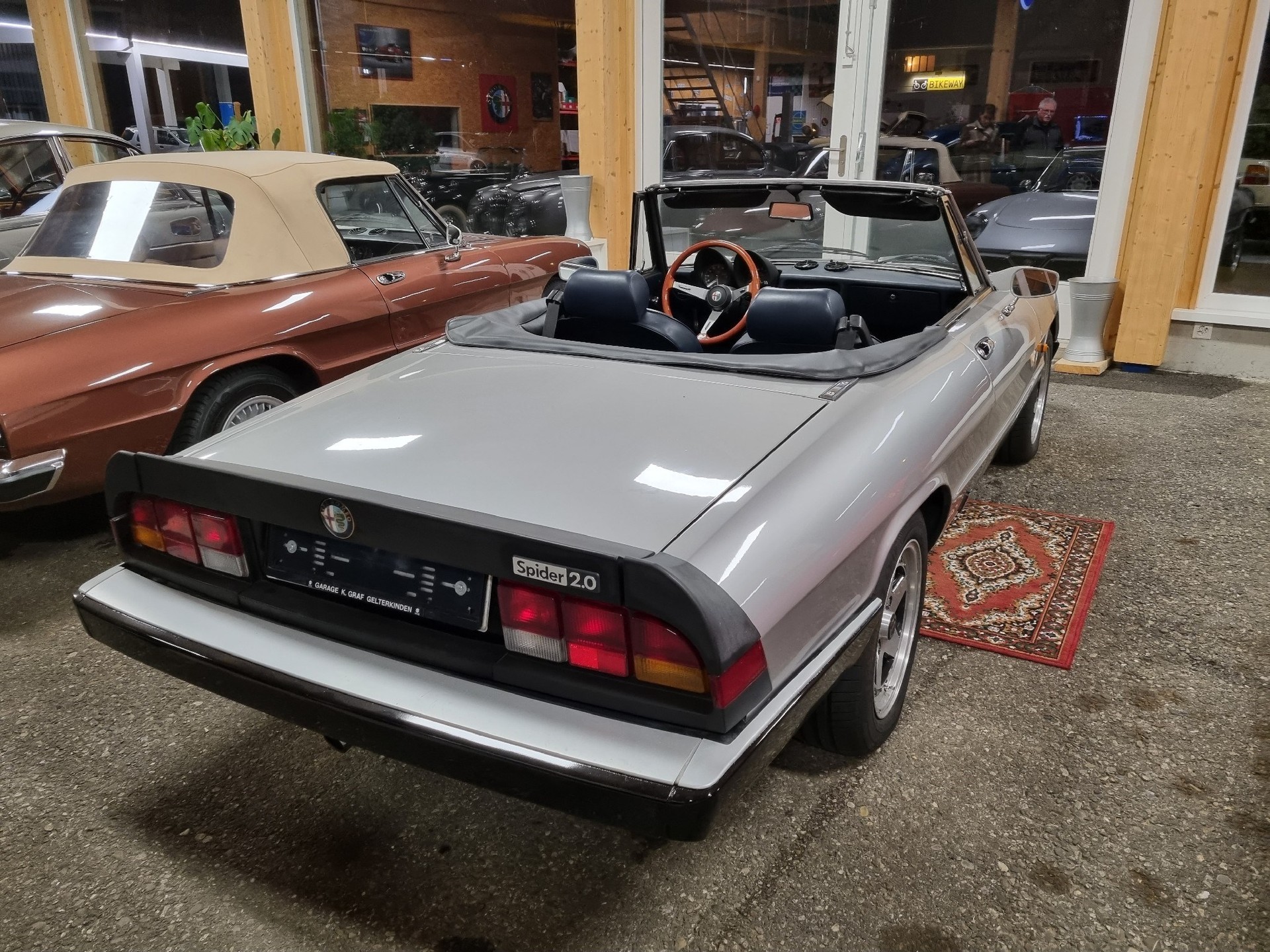 ALFA ROMEO Spider 2.0 (Veloce)-image-5
