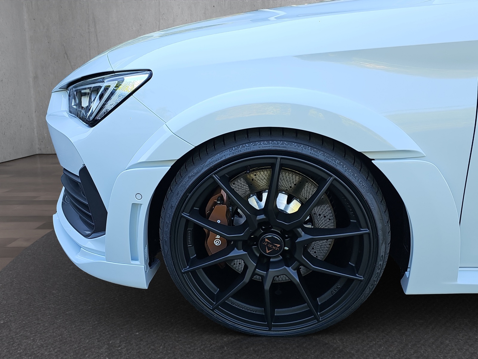 CUPRA LEON VZ 2.0 TSI DSG-image-13