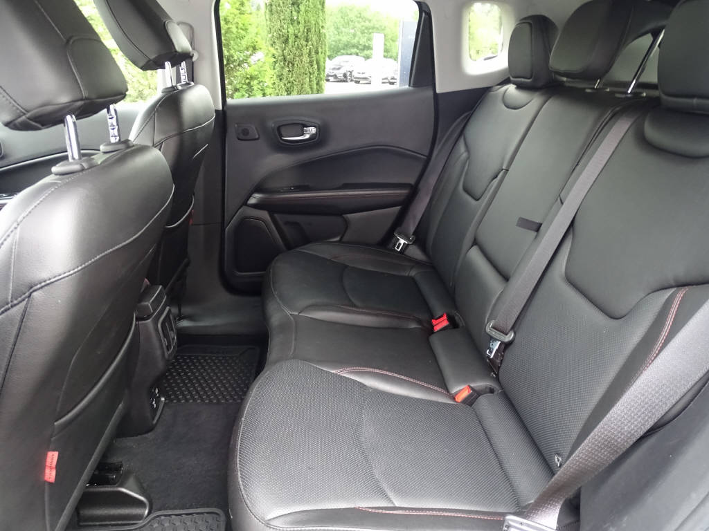 JEEP Compass 1.3 Trailhawk 4XE-image-5