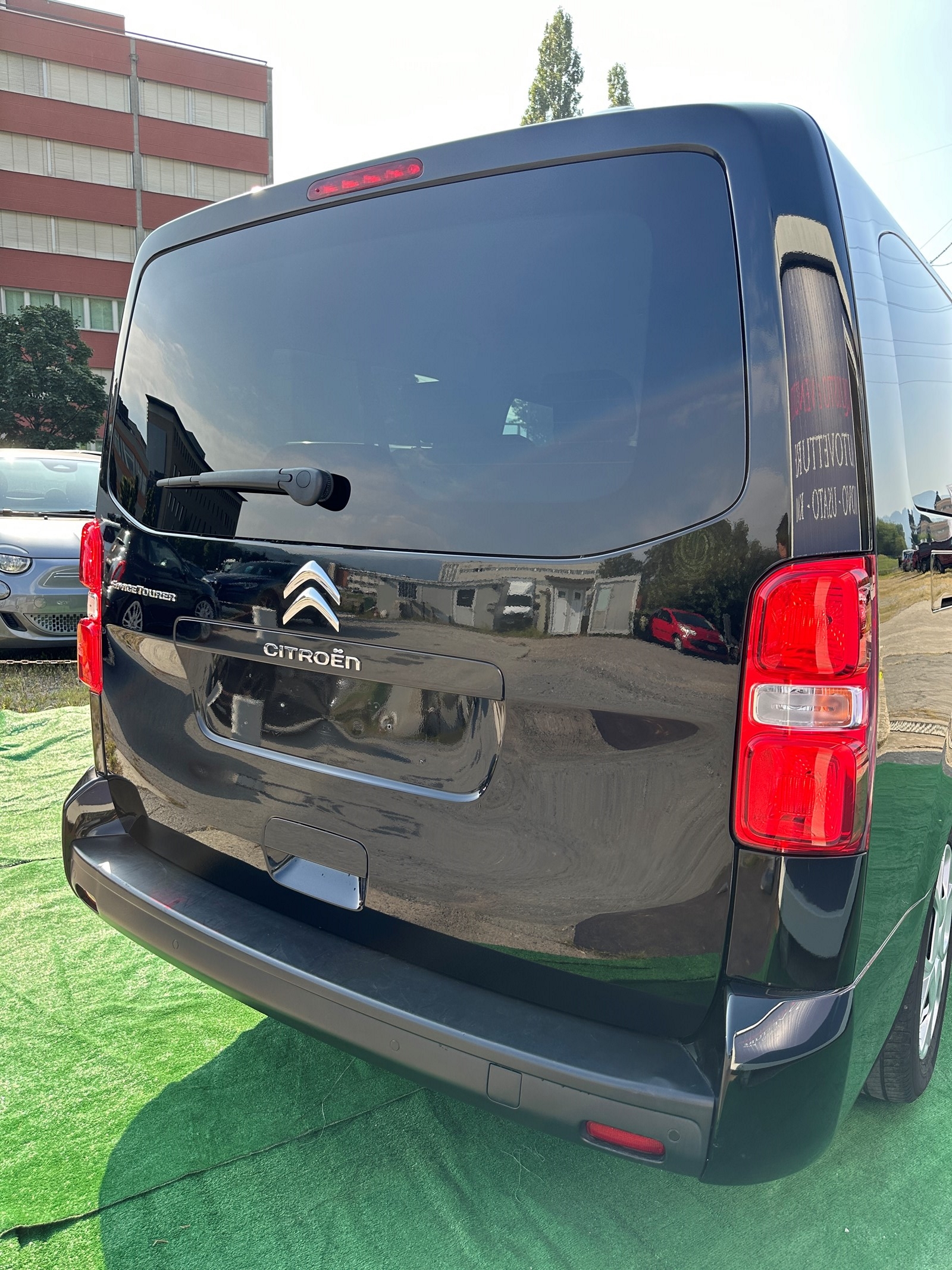CITROEN Spacetourer 2.0 BlueHDi Business XL EAT-image-4